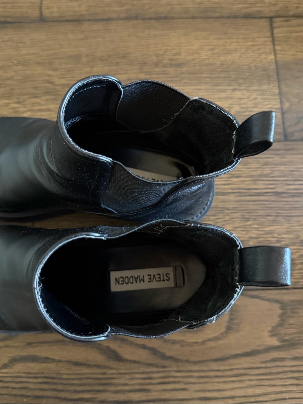 Sketchers Black Booties - Picture 4 of 7